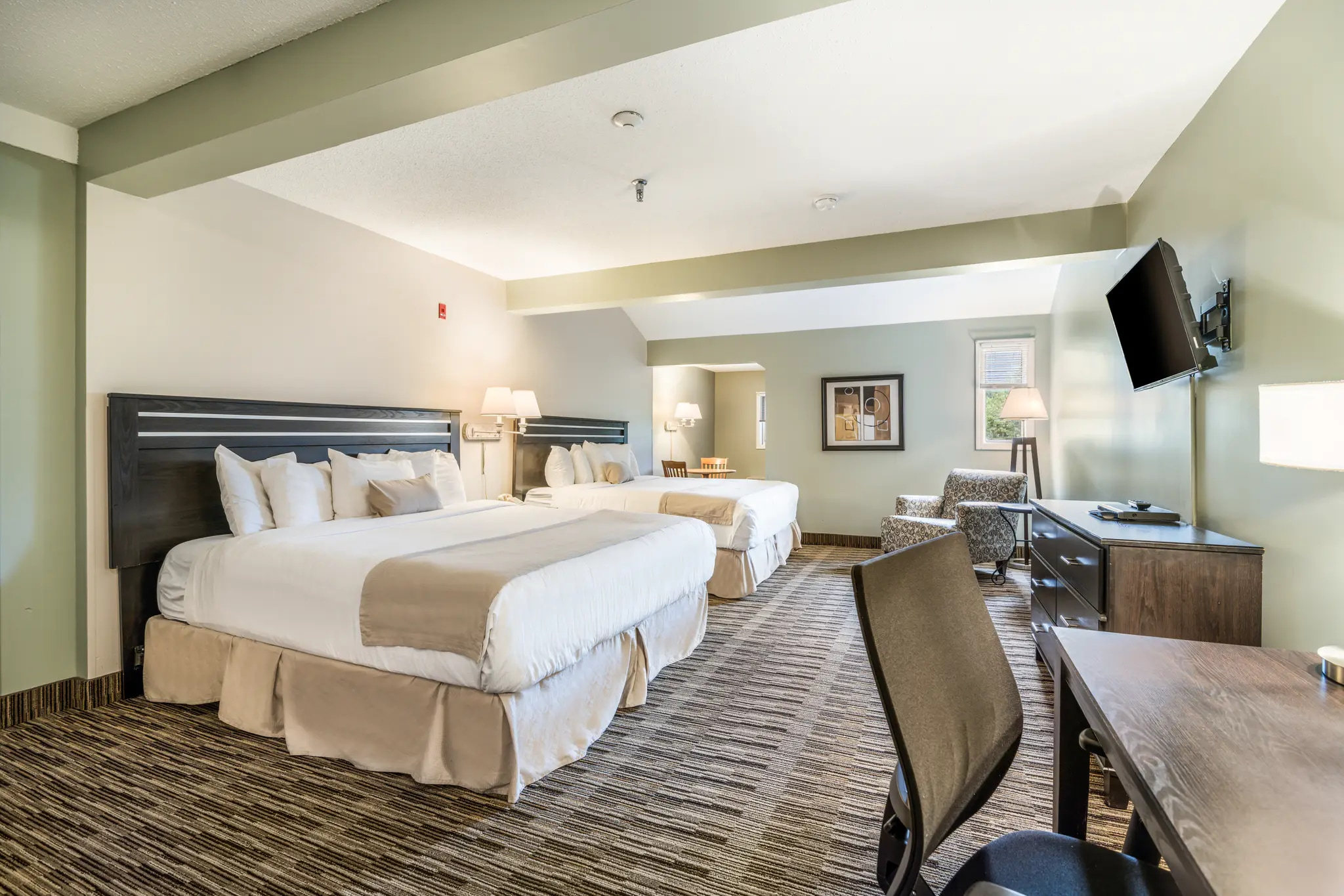 2 King Beds, Nonsmoking